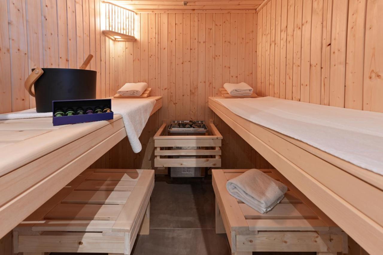Boutique Chalets Alpi - Private Sauna & Cinema Garmisch-Partenkirchen Eksteriør bilde
