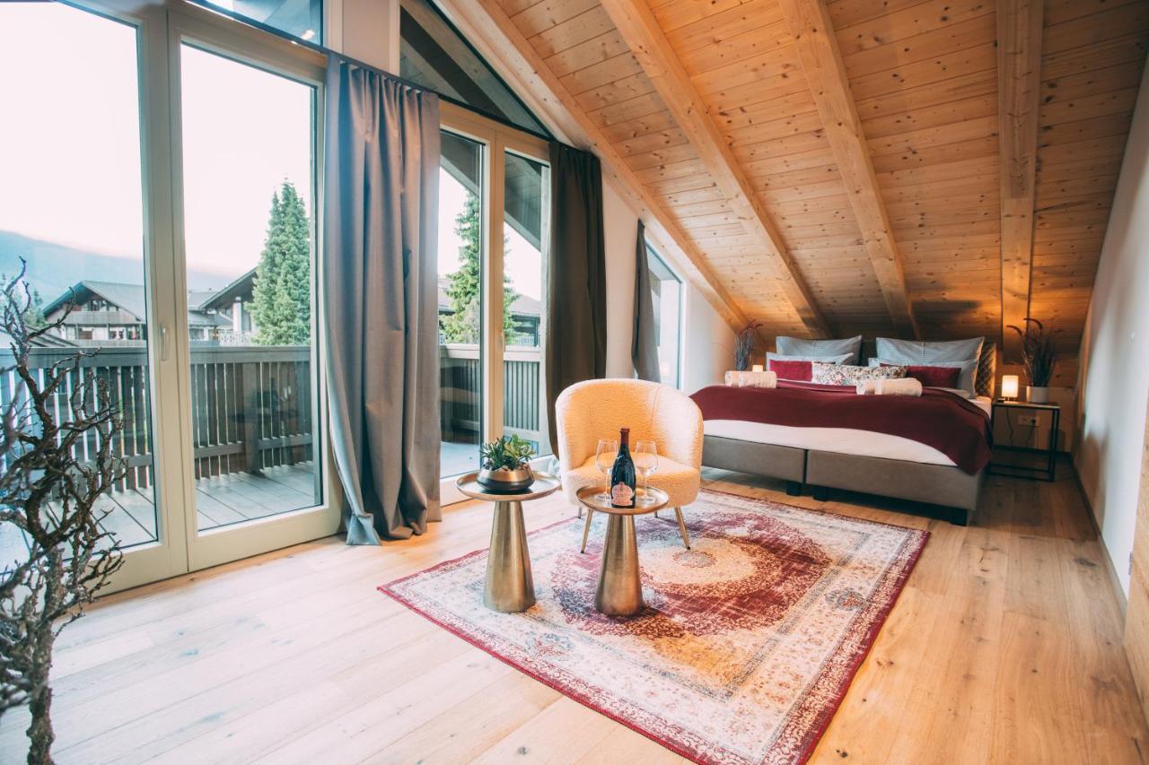 Boutique Chalets Alpi - Private Sauna & Cinema Garmisch-Partenkirchen Eksteriør bilde